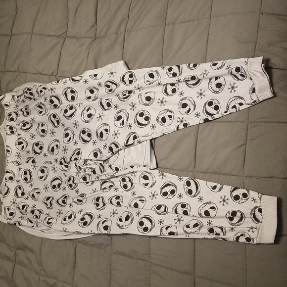 Disney The Nightmare Before Christmas Pajama Set - Picture 7 of 10